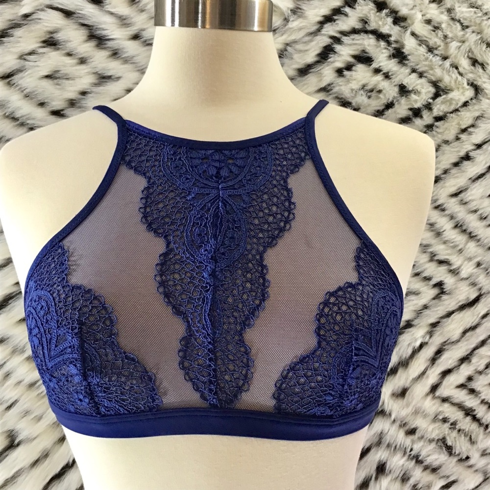 Victoria’s Secret bralette size S